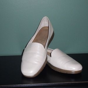 Aerosoles StichNTurn Casual Leather Flats